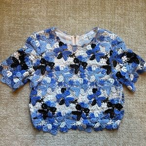 Mesh Floral Knit Short Sleeve Top